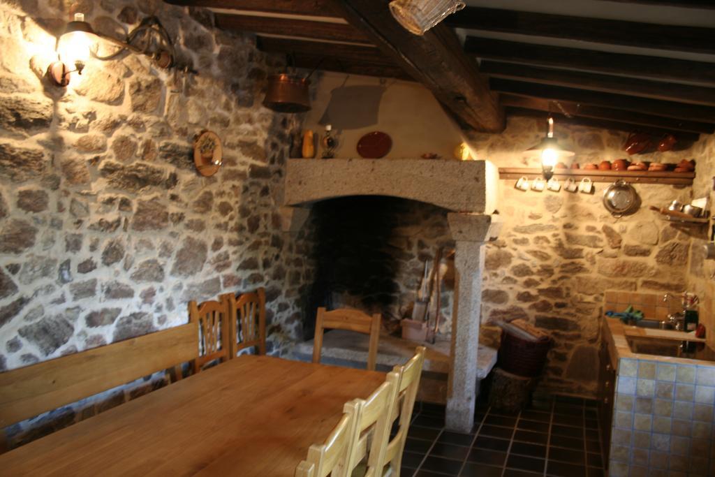 A Casa De Filomena Hotel Boiro Ruang foto